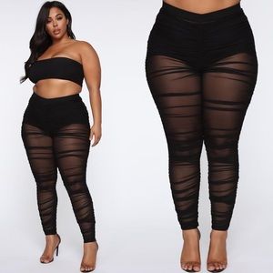 BRAND NEW Dana wild side ruched leggings